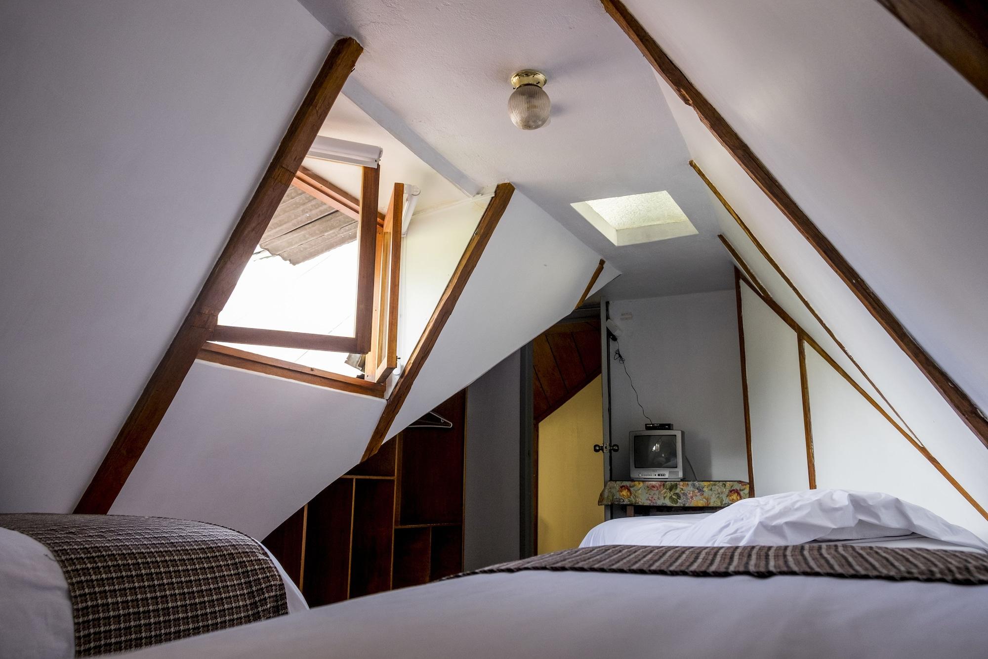 Hostal Posada Del Maple Quito Dış mekan fotoğraf
