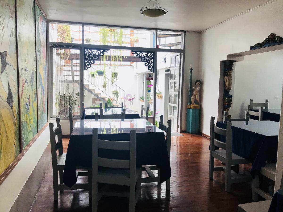 Hostal Posada Del Maple Quito Dış mekan fotoğraf